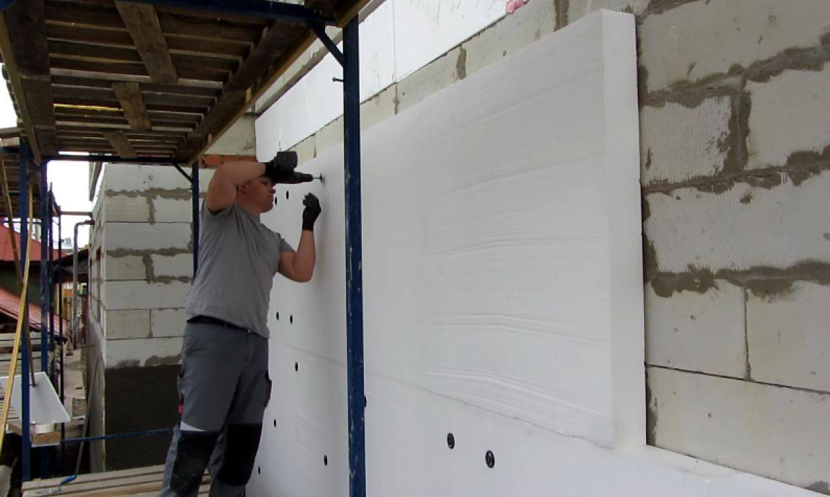 Мокрый фасад: технология монтажа и пошаговая инструкция обустройства утепления своими руками (фото + видео)