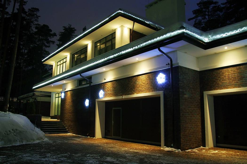 Уличная подсветка частного дома: фасад и декоративное освещение участка
