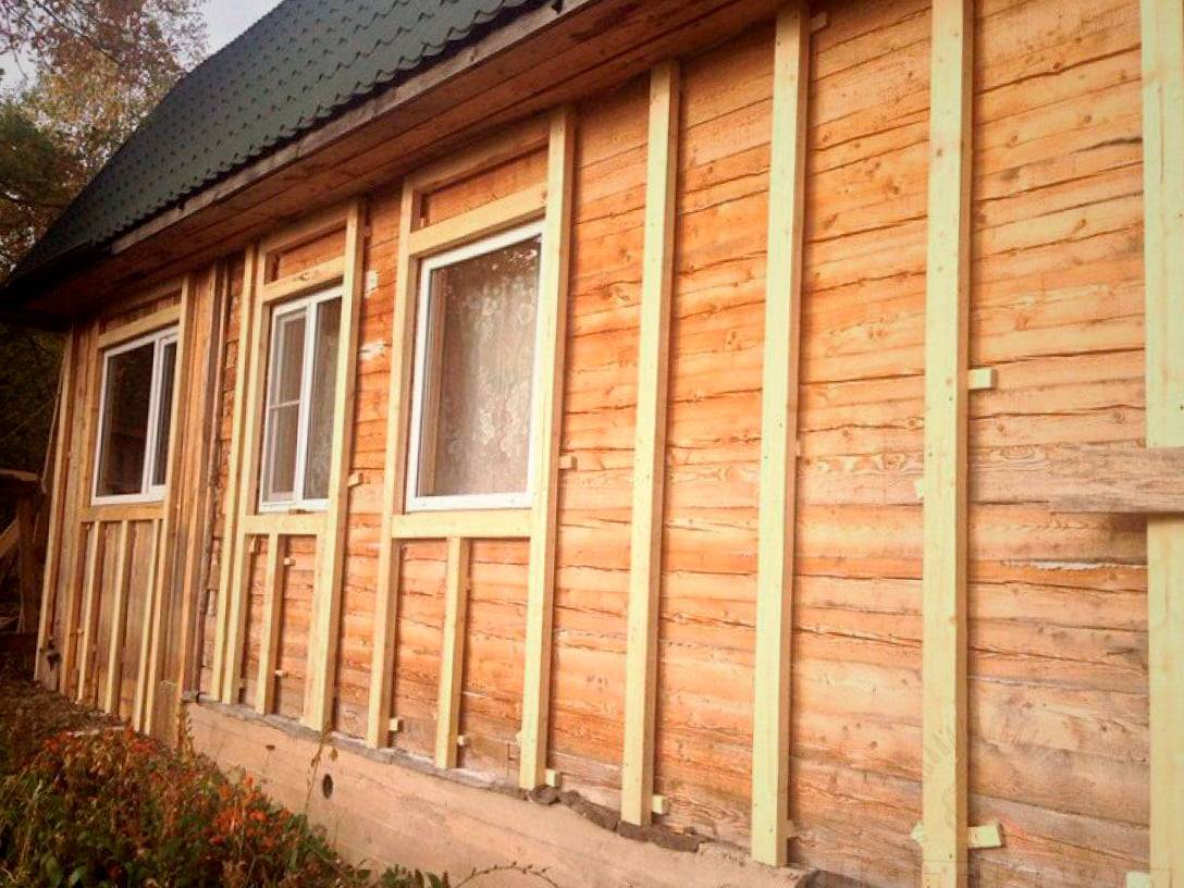 Отделка сайдингом деревянного дома: как обшить деревянный дом сайдингом своими руками с утеплением, видео
