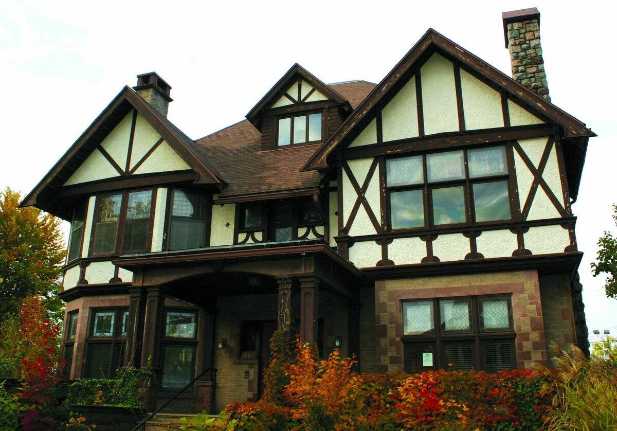 Фасад дома в стиле фахверк: ключевые характеристики и виды домов в этом стиле