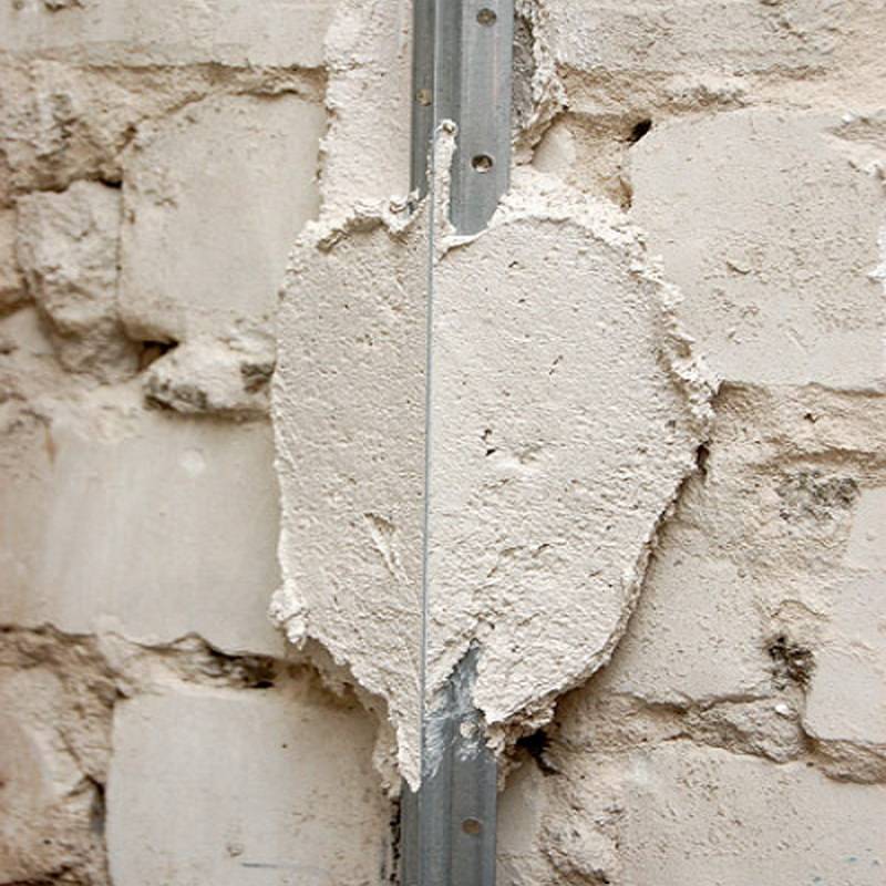 Штукатурка стен по маякам – технология нанесения