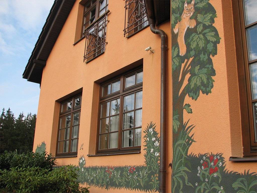 Покраска фасада частного дома своими руками: как правильно покрасить стену фасадной краски + подготовка поверхности с подробными фото