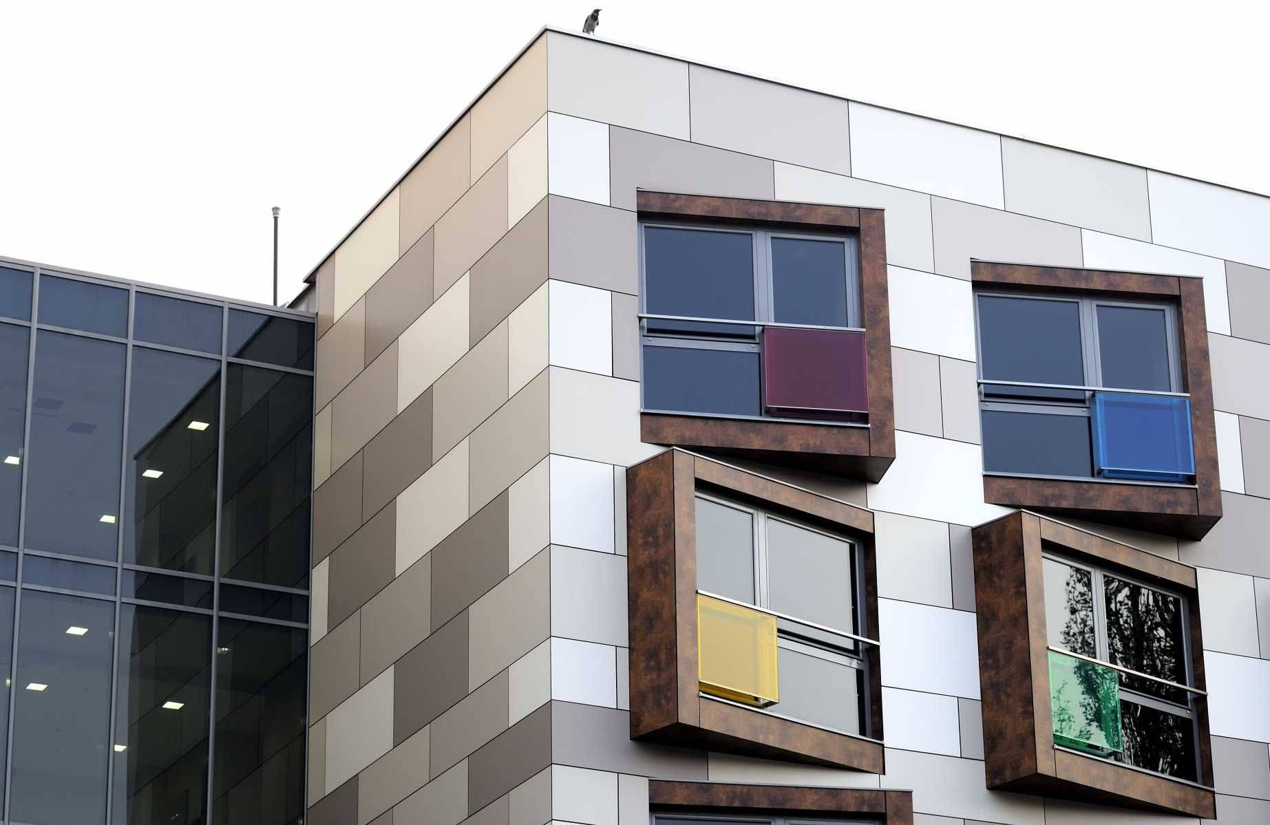 Отделка вентилируемого фасада: материал для частных и жилых домов