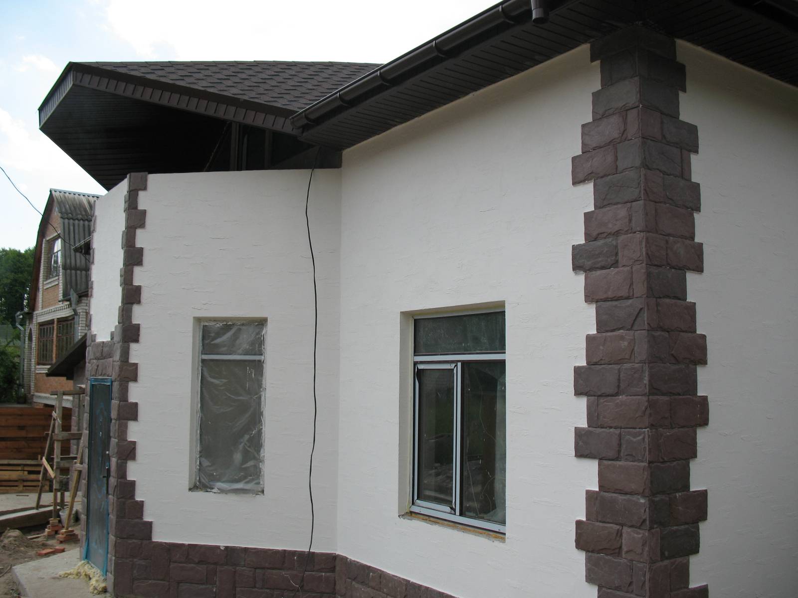 Штукатурка фасада дома построенного из газобетонных блоков