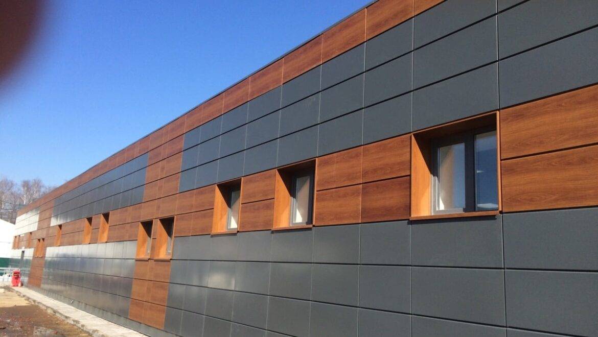 Металлические фасадные панели для облицовки зданий