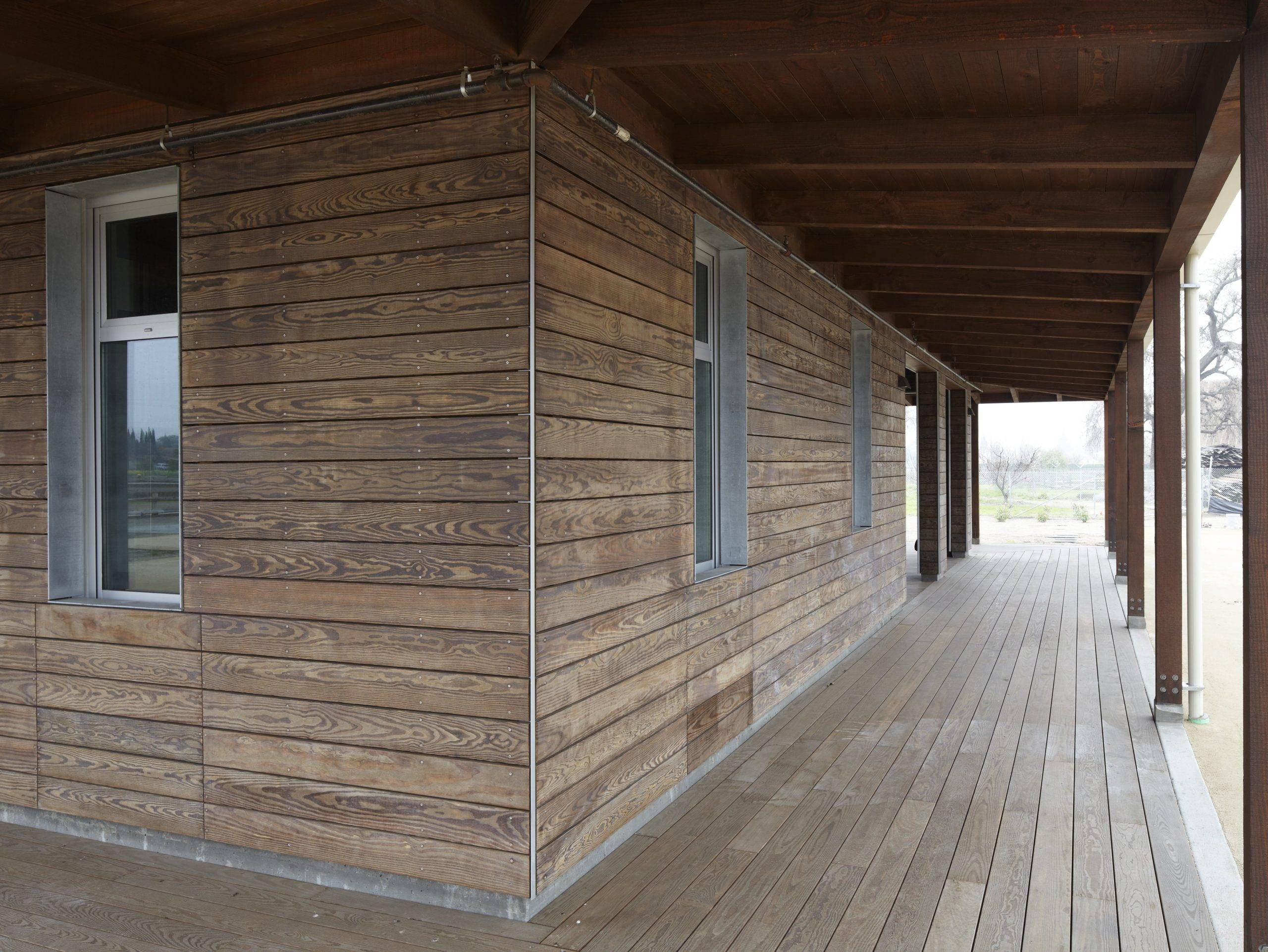 Выбираем деревянные фасады для вашего дома + видео