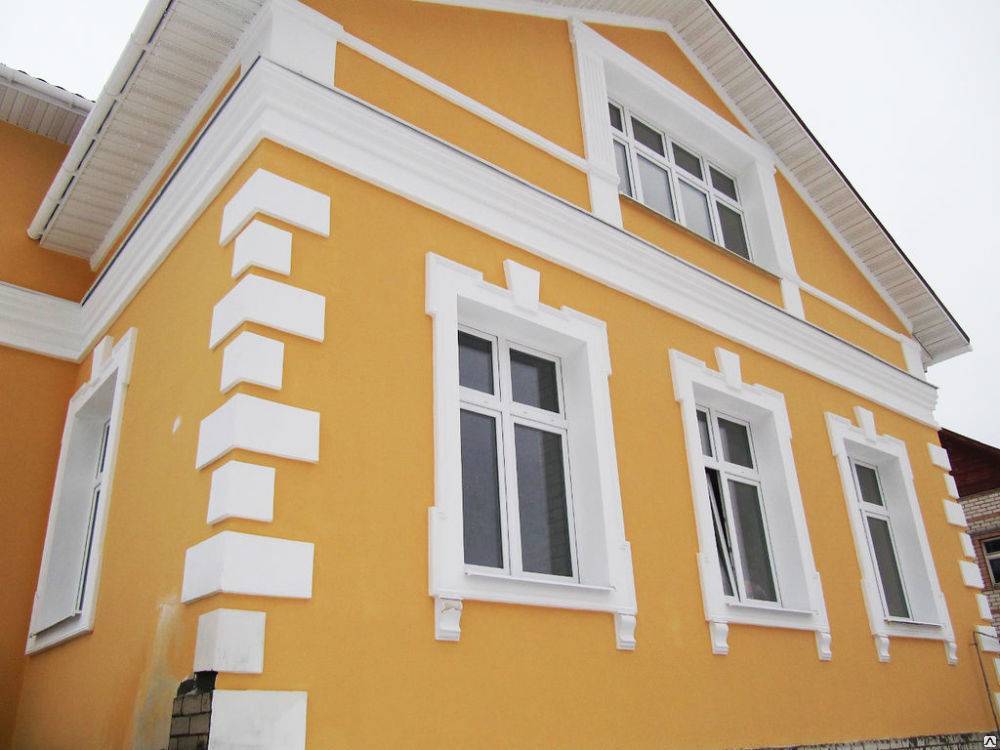 Покраска фасада здания виды поверхности и лакокрасочных материалов, плюсы и минусы окрашивания